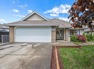23015 124b Ave, Maple Ridge, BC V2X0X2