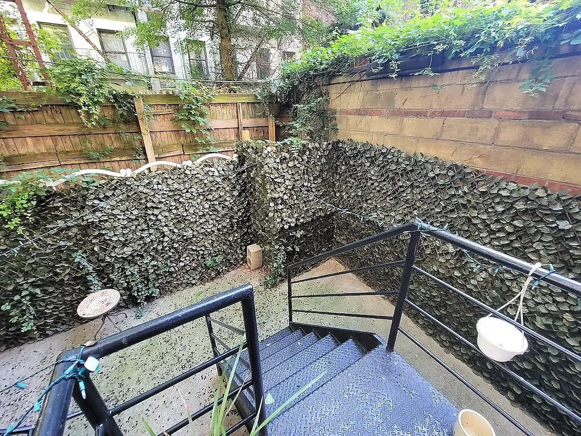 338 East 22nd Street — Photo 2