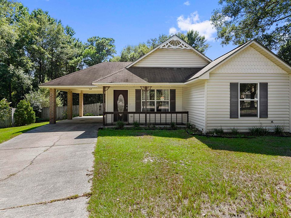 1st image of 7505 W Oak Cir
