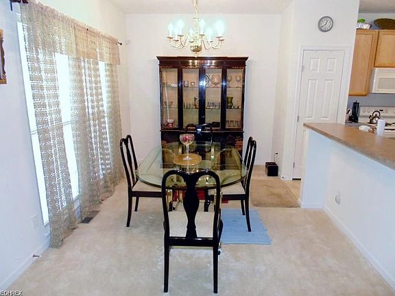 5th image of 2928 Stratford Way