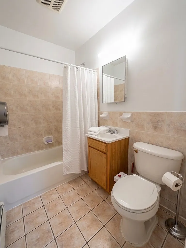 276 Throop Avenue — Photo 4