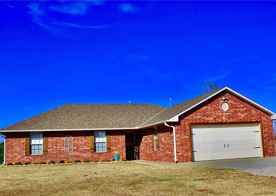 1st image of 43362 Curtis Dr