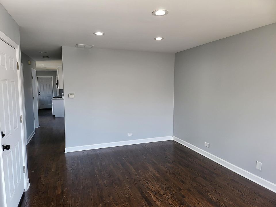 1st image of 2817 N Avers Ave #2