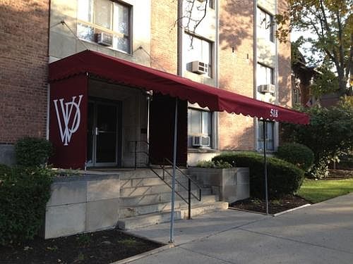 1st image of 518 E Town St APT 614
