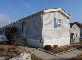 111 Sunflower Ln, Baltimore, MD 21220