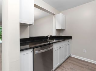 26 Grandview Manor Ct SUITE 202, Waynesboro, VA 22980