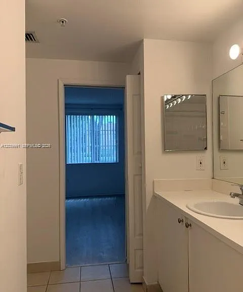 8030 N Nob Hill Rd #102 — Photo 16