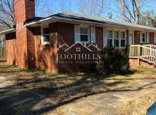 136 Muirhead Rd, Starr, SC 29684