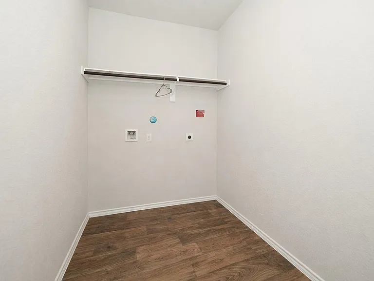 20818 Edmeston Way — Photo 8