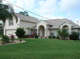 900 Almeria Ln SW, Palm Bay, FL 32908