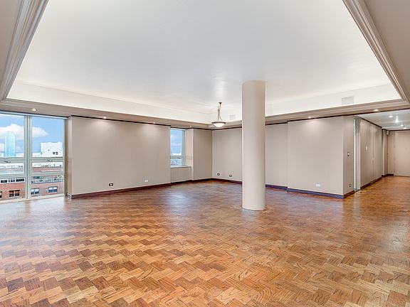4th image of 415 E 54th St APT 20M