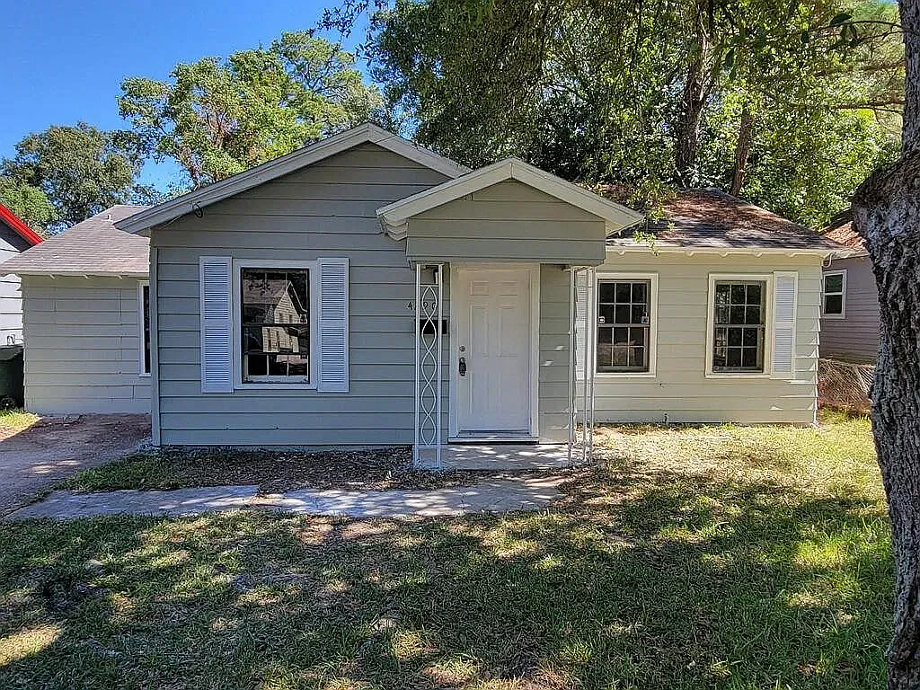 4 bed, 1594 sqft, $1,250 — Photo 1