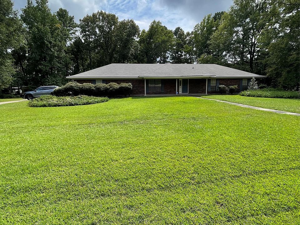 1st image of 122 Post Oak Dr