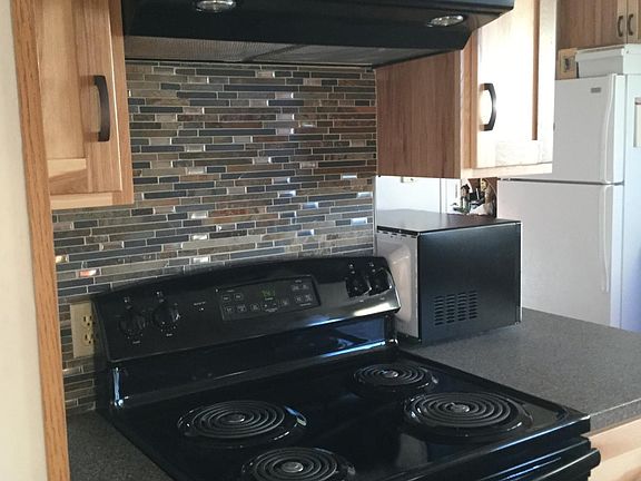 Kitchen stove