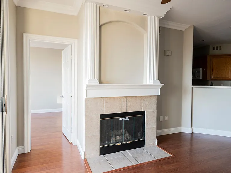 7189 S Durango Dr #307 — Photo 4