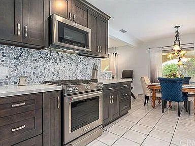 26237 Mission Rd — Photo 23