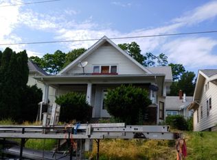 1706 W 9th St, Davenport, IA 52804
