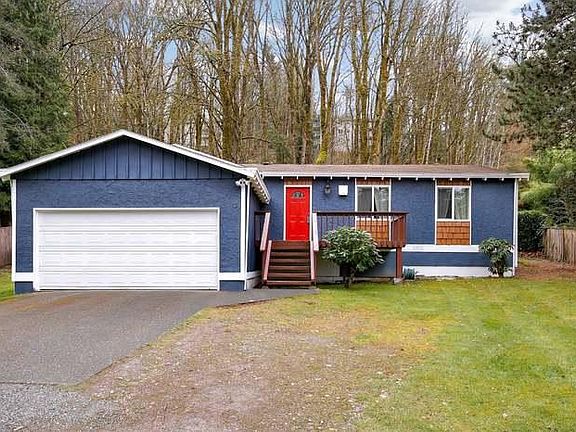 2nd image of 15325 SE Newport Way