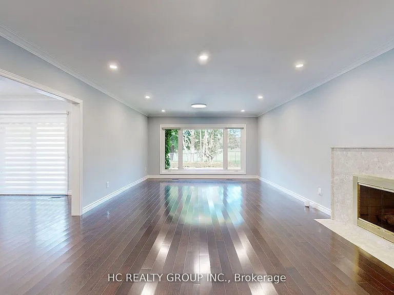 83 Fairway Heights Dr — Photo 5