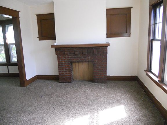 2nd image of 1472 Hertel Ave APT 2