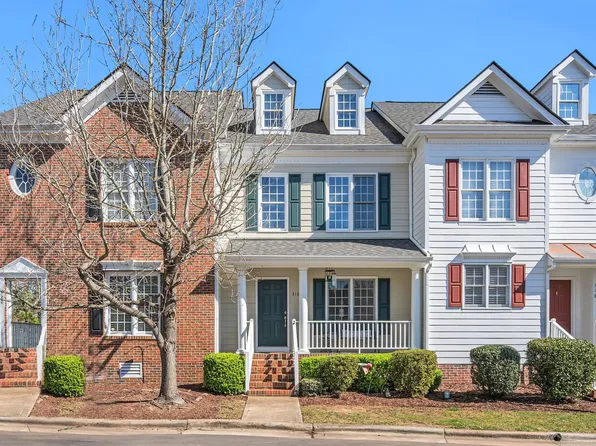 318 Madison Grove Pl, Cary, NC 27519