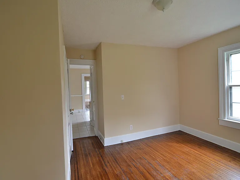 1421 South Ave #6 — Photo 6