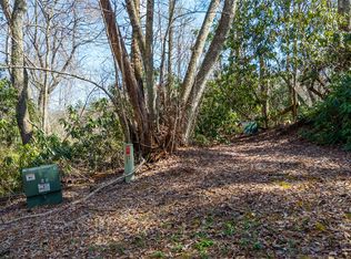 6 N Norton Rd, Cullowhee, NC 28717