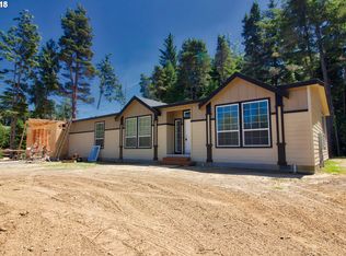 88002 Daisy Ln, Bandon, OR 97411