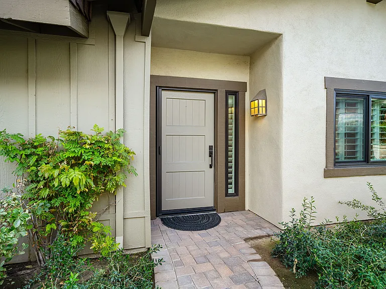 321 Bouquet Canyon Dr — Photo 8