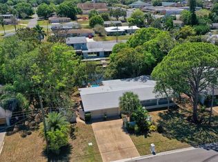 2926 Pinecrest St, Sarasota, FL 34239