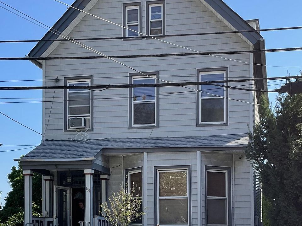 1st image of 131 Saint Pauls Ave