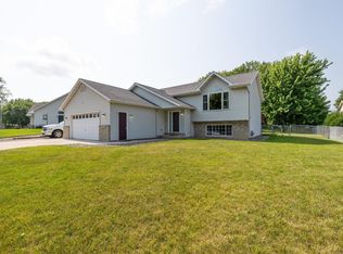 1050 20th St NE, Owatonna, MN 55060