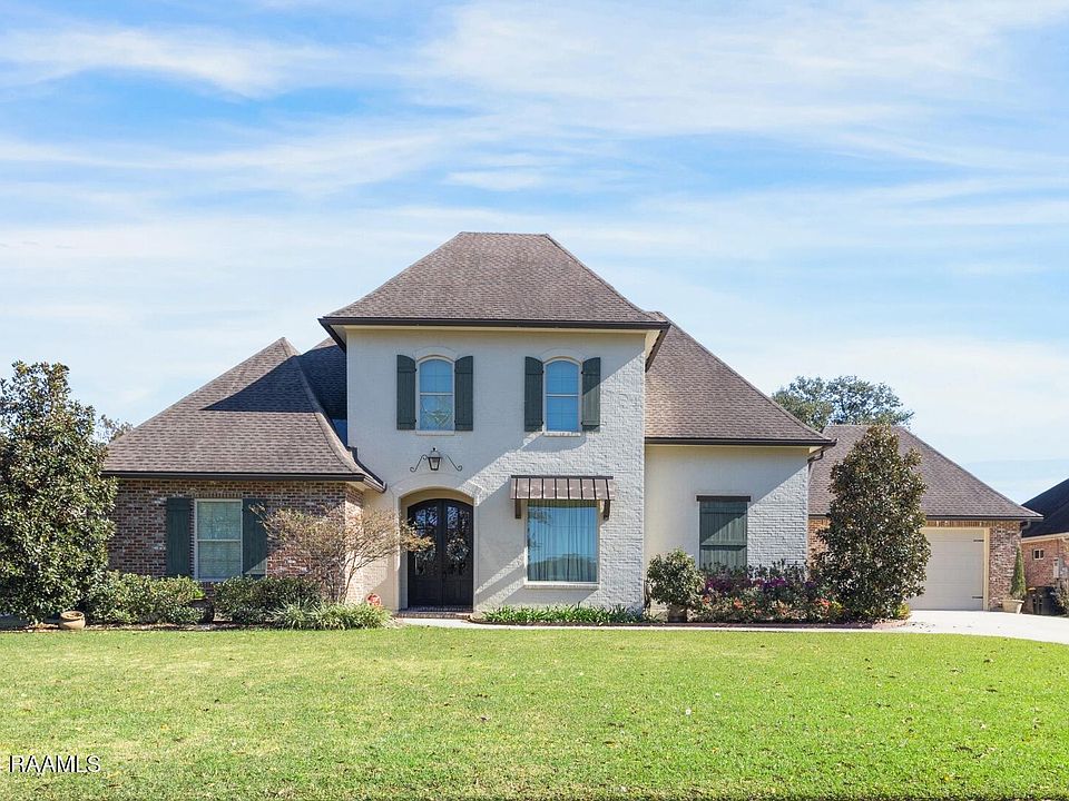 1st image of 713 Hummingbird Ln