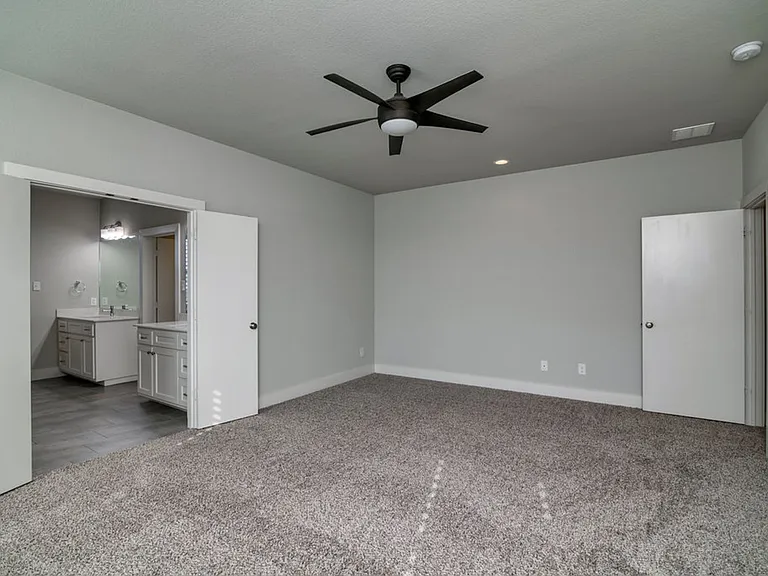 218 Wimberly St — Photo 13