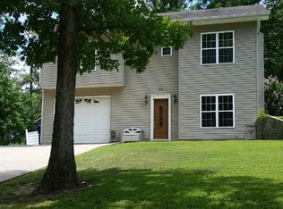 216 Dogwood Dr, Camdenton, MO 65020