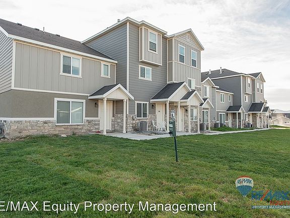 3rd image of 14402 S Oakfield Way