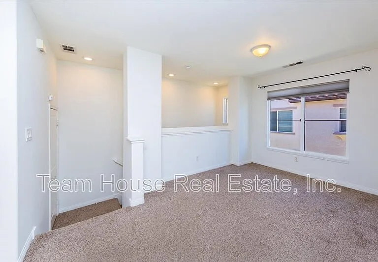 28440 Mirabelle Ln — Photo 4