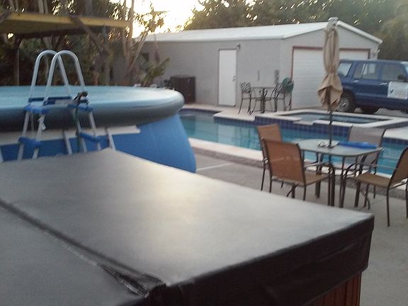 2nd image of 3601 Manatee Dr SE