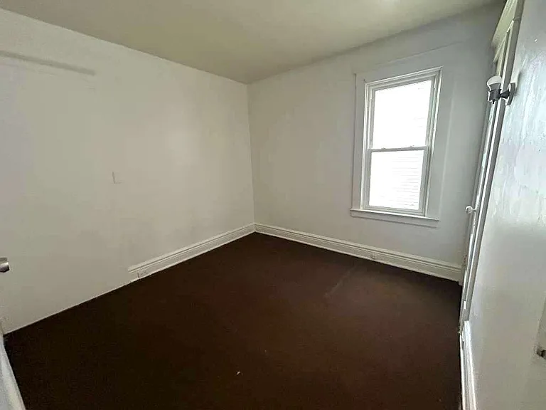 38 Goulding Ave #1 — Photo 10