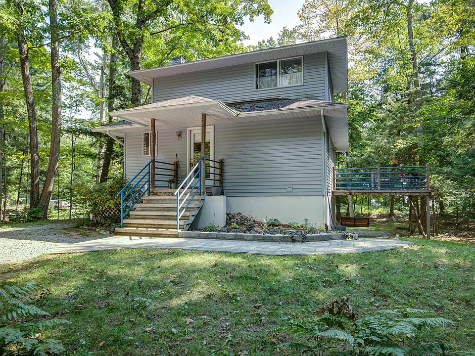 13250 N Knollwood Dr, Northport, MI 49670 | Zillow