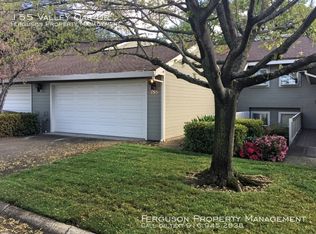 155 Valley Oak Dr, Roseville, CA 95678
