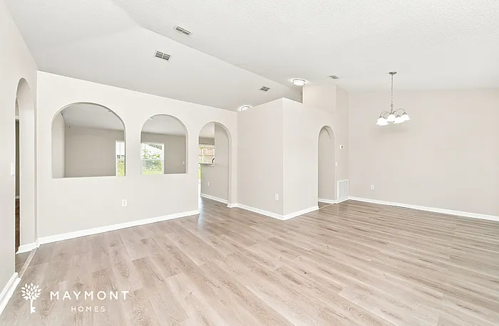 3 bed, 2.0 bath, 1536 sqft, $1,845 — Photo 3