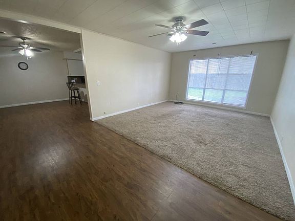 2nd image of 4421 49th St
