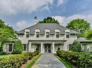 3022 Ferncliff Rd, Charlotte, NC 28211