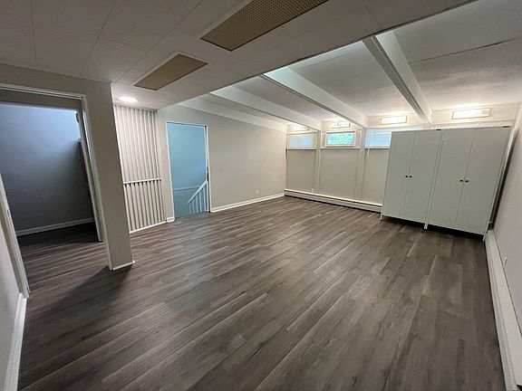 2nd image of 708 Saint Clair Ave