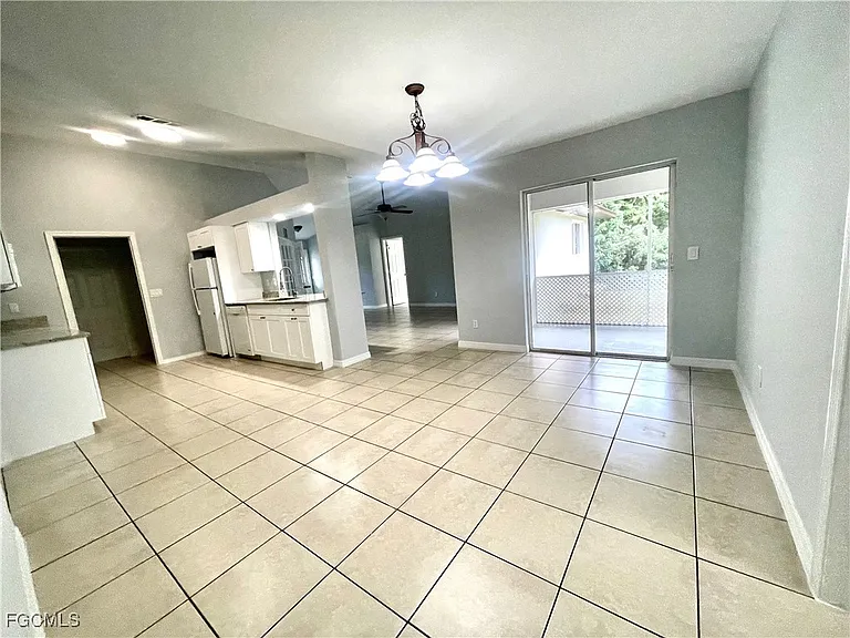 3405 Hanna Ave N — Photo 13