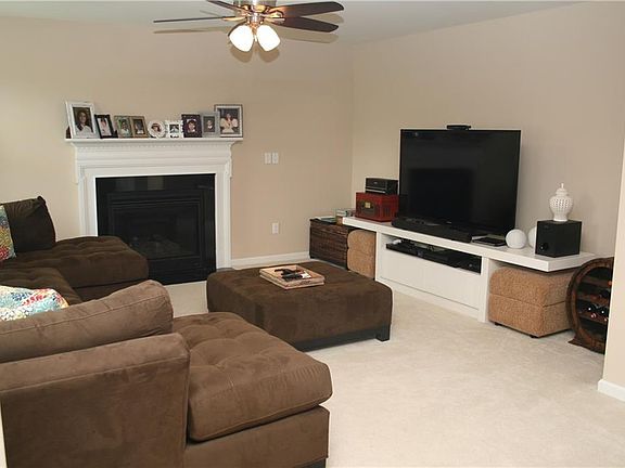 4th image of 28 Ashlyn Rise