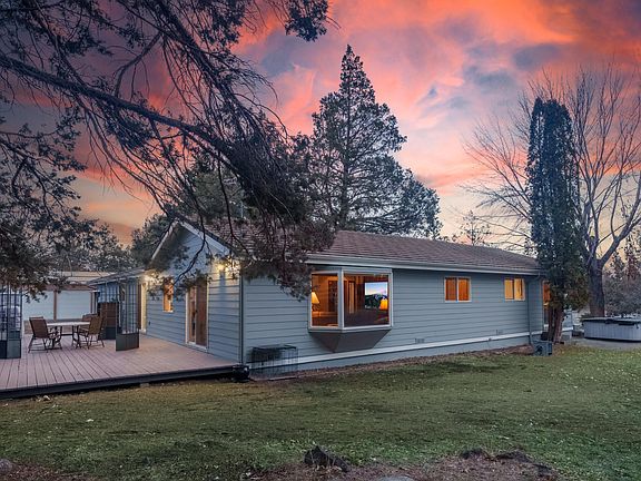 62211 Powell Butte Hwy Explore Mktg-3>