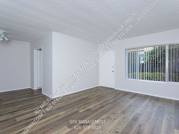 3rd image of 1070 Stanley Ave APT 3