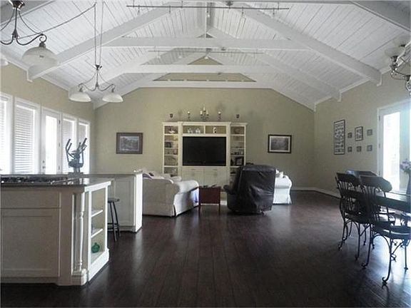  Double doors and two steps up into this beautiful living rm, dining rm and kitchen